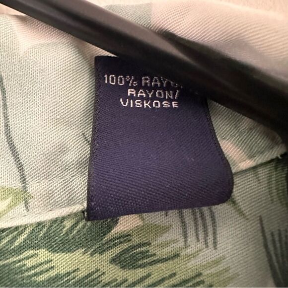 Land's End Rayon Hawaiian Camp Shirt Tropical Print Vacation Beach Men’s XL - Picture 4 of 7